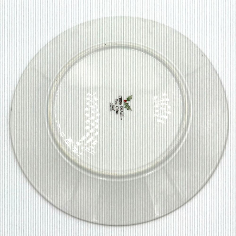 Vintage China Pearl Noel Dinner Plate Holly Berries Gold Trim Christmas 10 3/4" - Picture 3 of 7